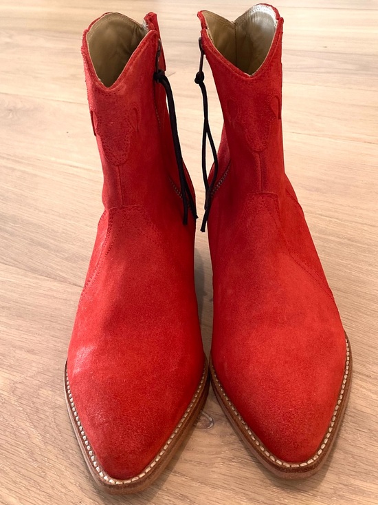 Free People Shoes - FREE PEOPLE COWGIRL BOOTS SIZE 39